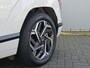 Hyundai Kona 65,4 kWh 217pk Comfort Smart (limited)| Trekhaak | Navi | Cruise