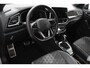 Volkswagen T-Roc 1.5 TSI 150pk DSG R-Line | Navigatie | Apple Carplay/Android Auto | Parkeersensoren | Camera | Blind Spot Assist | Adaptive Cruise Control | Elektrische achterklep | Stoel- en stuurverwarming | Climate Control | Ledverlichting | Virtual Cockpit