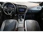 Volkswagen Tiguan 1.4 TSI eHybrid 245pk R-Line Business+ | DCC | IQ. Light | Camera | Trekhaak | 100% (Dealer) onderhouden label