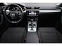Skoda Superb Combi 1.4 TSI iV Ambition 218PK / 160kW Achteruitrijcamera, Apple Carplay & Android Auto, verwarmbare voorstoelen + stuurwiel, dynamische onderstelregeling (DCC), elektrisch bedienbare achterklep, wegklapbare trekhaak, full map navigatie, parkeersensoren voor + achter, volledig digitaal instrumentenpaneel, cruise control, 2-zone Climatronic, 17'' LMV 'Drakon'