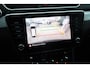 Skoda Superb Combi 1.4 TSI iV Ambition 218PK / 160kW Achteruitrijcamera, Apple Carplay & Android Auto, verwarmbare voorstoelen + stuurwiel, dynamische onderstelregeling (DCC), elektrisch bedienbare achterklep, wegklapbare trekhaak, full map navigatie, parkeersensoren voor + achter, volledig digitaal instrumentenpaneel, cruise control, 2-zone Climatronic, 17'' LMV 'Drakon'