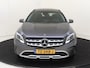 Mercedes-Benz GLA 180 Premium Plus 122 PK Automaat | Parkeersensoren Voor + Achter | Navigatie | Airco | Stoelverwarming | Elektrisch Bedienbaar Panorama Dak