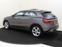 Mercedes-Benz GLA 180 Premium Plus 122 PK Automaat | Parkeersensoren Voor + Achter | Navigatie | Airco | Stoelverwarming | Elektrisch Bedienbaar Panorama Dak