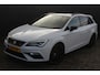 SEAT Leon ST 1.5 TSI FR Ultimate Edition Black | Pano | incl. 12 maanden garantie | Beats Audio | Stoelverwarming | Sportstoelen | Schakelflippers | Camera | App Connect | Sfeerverlichting | Adaptive cruise | Lane assist | Draadloze mobiel lader | Climate control | 18" Performance velgen | PDC V+A | Trekhaak | LED verlichting |