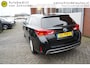 Toyota Auris Touring Sports 1.8 HYBRID PERFECT ONDERHOUDEN STOELVERWARMING 1/2 LEDER CAMERA ECC AIRCO CRUISECONTROL BLUETOOTH PARKEERSENSOREN V+A ENZ...