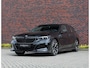 BMW 5-Serie Touring 530e xDrive | M Performance - Pano - Trekhaak - HUD
