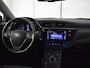 Toyota Auris Touring Sports 1.8 Hybrid Active | Parkeersensoren V+A | Navigatie