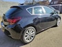 Opel Astra 1.6 Turbo Cosmo
