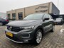 Volkswagen T-Roc 1.5 TSI Style pano, navi, cruise, camera