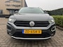 Volkswagen T-Roc 1.5 TSI Style pano, navi, cruise, camera