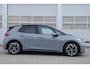 Volkswagen ID.3 Business 204pk 58 kWh | SoH 92% | Panoramadak | Stoelverwarming | App Connect | Camera | Navigatie
