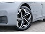 Volkswagen ID.3 Business 204pk 58 kWh | SoH 92% | Panoramadak | Stoelverwarming | App Connect | Camera | Navigatie