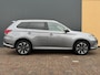 Mitsubishi Outlander 2.4 PHEV 240pk 4WD Aut Intense+ | NL Auto | Schuif/Kanteldak | Stoel/Stuuverwarming | Carplay | Blis | Power Sound |