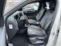 Volkswagen T-Roc 1.5TSI/150pk DSG R-Line Business · Camera · Apple/Android Car Play· Stoelverwarming · Navigatie · Garantie t/m 07-01-2027 of 100000km