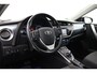 Toyota Auris Touring Sports 1.8 Hybrid Lease Pro | Panoramadak | Navigatie | Stoelverwarming | Parkeersensoren voor/achter | Cruise Control | Clima | Camera | 17 inch | Bluetooth
