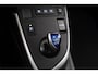 Toyota Auris Touring Sports 1.8 Hybrid Lease Pro | Panoramadak | Navigatie | Stoelverwarming | Parkeersensoren voor/achter | Cruise Control | Clima | Camera | 17 inch | Bluetooth