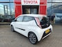 Toyota Aygo 1.0 VVT-i x-play NL Auto Achteruitrijcamera Airco