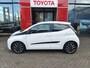 Toyota Aygo 1.0 VVT-i x-play NL Auto Achteruitrijcamera Airco