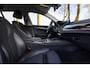 BMW 5-Serie Touring 520i Sportline Trekhaak I Stuur & stoelverwarming I Trekhaak I Sfeerverlichting I Leder I Camera I Led