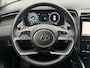 Hyundai Tucson 1.6 T-GDI PHEV Comfort Smart 4WD / Afn. Trekhaak / Dealer Onderhouden / Camera / Navigatie / Stoel Verwarming / Stuurwiel Verwarming / Dodehoek Detectie / Cruise control adaptief met Stop & Go / Apple Carplay & Android Auto / KRELL Audio /
