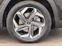 Hyundai Tucson 1.6 T-GDI PHEV Comfort Smart 4WD / Afn. Trekhaak / Dealer Onderhouden / Camera / Navigatie / Stoel Verwarming / Stuurwiel Verwarming / Dodehoek Detectie / Cruise control adaptief met Stop & Go / Apple Carplay & Android Auto / KRELL Audio /