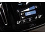 Volvo XC40 1.5 T2 R-Design , Panoramadak, Adap. cruise, Stoel/stuurverwarming,
