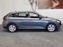 Skoda Scala 1.0 TSI CRUISE CONTROL AIRCO APPLE CARPLAY/ANDROID BLUETOOTH MEDIA VOORBEREIDING RIJSTROOKSENSOREN PDC ZEER MOOI !! 3010 DEK