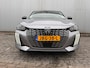 Peugeot 208 Hybrid 100PK e-DCS6 Allure Automaat | Stoelverwarming | Navigatie | Adaptive Cruise Control | Camera | Apple Carplay / Android Auto | | Armsteun voor | Bots waarschuwing systeem | Brake Assist System