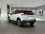 Peugeot 2008 1.2 Hybrid 145 GT | Automaat | Climate Control | Elek. Verstelbare Bestuurders Stoel | Voorstoelen Verwarmd | Full Map Navigatie | Apple Carplay / Android Auto | 360 Camera | Parkeersensoren | Bekleding Half Leder / Alcantara | Direct uit Voorraad Leverbaar!