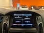 Ford Focus 1.5i Titanium 1e Eigenaar 100% Onderhouden Navi Parkeerhulp Mooi! Garantie