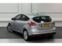 Ford Focus 1.5i Titanium 1e Eigenaar 100% Onderhouden Navi Parkeerhulp Mooi! Garantie