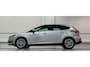 Ford Focus 1.5i Titanium 1e Eigenaar 100% Onderhouden Navi Parkeerhulp Mooi! Garantie