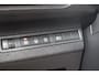 Peugeot 3008 1.6 HYbrid 225 Active Pack Business | Achterbank in delen neerklapbaar | Achteruitrijcamera | Alarm klasse 1(startblokkering)