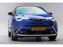 Toyota C-HR 1.8 Hybrid Bi-Tone [ Nav Camerea Stoel&Stuurverwarming clima Navi]