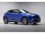 Toyota C-HR 1.8 Hybrid Bi-Tone [ Nav Camerea Stoel&Stuurverwarming clima Navi]