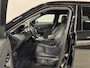 Land Rover Range Rover Evoque 1.5 P300e AWD R-Dynamic / Pano / Leder / Elektrische stoel / 360 camera