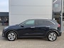 Kia Niro EV e-Niro 64kWh 204pk ExecutiveLine Automaat | SOH 93% | Navigatie | Winterpakket | Open dak | 17" Lm velgen | Leer