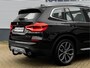 BMW X3 sDrive20i xLine - Pano - Trekhaak - Head-Up - Camera - Hifi