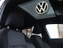 Volkswagen Taigo 1.0 TSI R-Line | Keyless | Afneembare trekhaak | Apple carplay / Android auto | Panorama dak | Stoelverwarming |