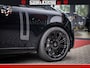 Land Rover Range Rover P550e 551 PK GARANTIE TOT 14-03-2029 | ACHTERAS BESTURING | SOFT CLOSE | HEAD-UP | PHEV | 23 INCH VELGEN | PANORAMADAK | STUURVERWARMING | STOEL KOELING | Fabrieksgarantie tot 14-03-2029 – Geniet van gemoedsrust met uitgebreide dekking tot deze datum. GZK-71-D