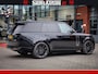 Land Rover Range Rover P550e 551 PK GARANTIE TOT 14-03-2029 | ACHTERAS BESTURING | SOFT CLOSE | HEAD-UP | PHEV | 23 INCH VELGEN | PANORAMADAK | STUURVERWARMING | STOEL KOELING | Fabrieksgarantie tot 14-03-2029 – Geniet van gemoedsrust met uitgebreide dekking tot deze datum. GZK-71-D