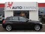 BMW 1-Serie 120i CENTENNIAL HIGH EXECUTIVE APPLE CARPLAY|PANORAMADAK|DEALERONDERHOUDEN