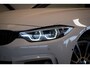 BMW 4-Serie Cabrio 440i xDrive M-Sport | Indiv. Leder | 360 Camera | Navi Prof. | H/K | Head-Up | Trekhaak | Nekverwarming |