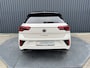 Volkswagen T-Roc 1.5 TSI R-Line Business | Trekhaak afnb. | Panodak | Keyless | Side Assist | Elk. A-klep | IQ Light | Prijs Rijklaar!!