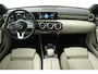 Mercedes-Benz A-klasse 250 e Business Solution Luxury Limited (SFEERVERLICHTING, STOELVERWARMING, ACHTERUITRIJCAMERA, SENSOREN)