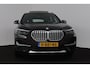 BMW X1 SDrive20i VDL Nedcar Edition (PANORAMADAK, ACHTERUITRIJCAMERA, STOELVERWARMING, DEALER ONDERHOUDEN)
