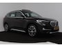 BMW X1 SDrive20i VDL Nedcar Edition (PANORAMADAK, ACHTERUITRIJCAMERA, STOELVERWARMING, DEALER ONDERHOUDEN)