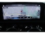 Mercedes-Benz A-klasse 180 Business Solution AMG (PANORAMADAK, STOELVERWARMING, ACHTERUITRIJCAMERA, PARKEERSENSOREN)