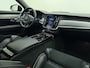 Volvo V90 T8 455pk AWD R-Design / Luchtvering / Bowers&Wilkins Audio / Gelaagd glas / 360 Camera / 20'' / Head-Up / Trekhaak / Black Pack / Full-LED / Lederen Dashboard /