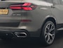 BMW X5 xDrive50e M Sport PHEV 490pk | SOH 96,3 Dealer O.H. | Panodak | Luchtvering | Laser LED | Adaptive Cruise | Harman & Kardon | Comfortstoelen Memory & Stoelventilatie | Head Up | 360 Camera | Apple Carplay | Plug In Hybrid